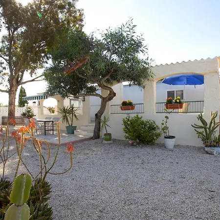 Mobilhome Mit Garten Und Pool Campsite